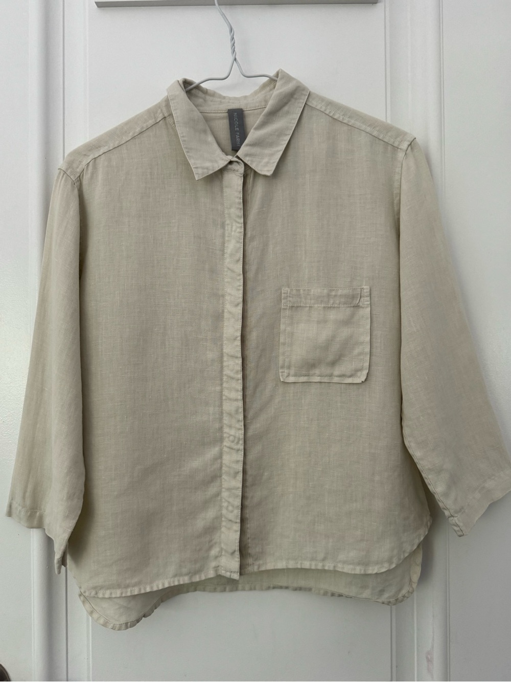 NICOLE FARHI Natural Linen Collared Shirt in Light Beige